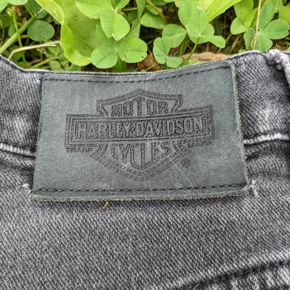 Harley Davidson Y2K Black‎ faded cutoff denim shorts